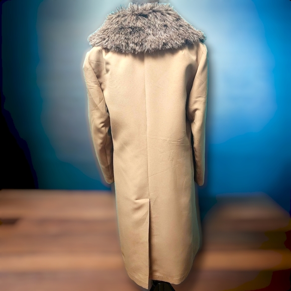 Vintage London Fog Fur Coat sz 12 Peacoat with Plaid Wool Lining c.1970s - Picture 9 of 13